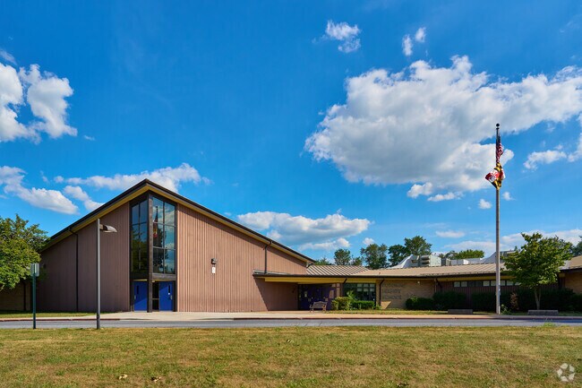 Potomac Heights Elementary serves students in Washington County.