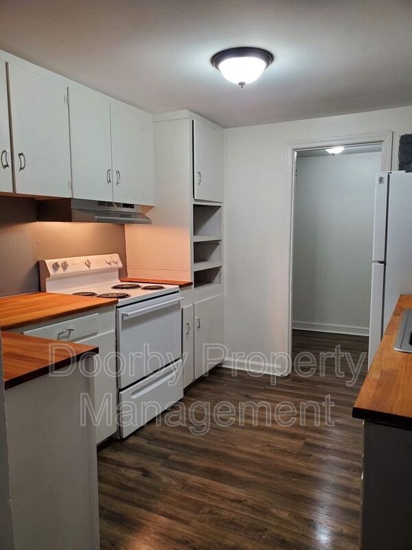 910 S Crest Dr Unit B, Chattanooga, TN 37404
