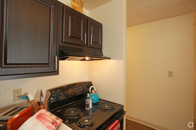 1BR, 1BA - The Birch