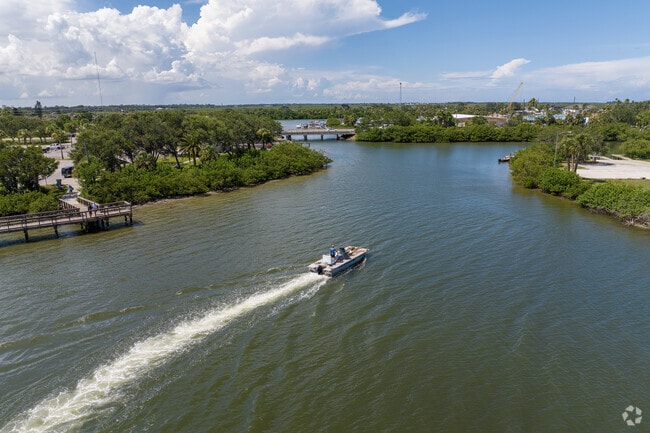 Boating is a popular hobby among Buena Vista Shores residents.