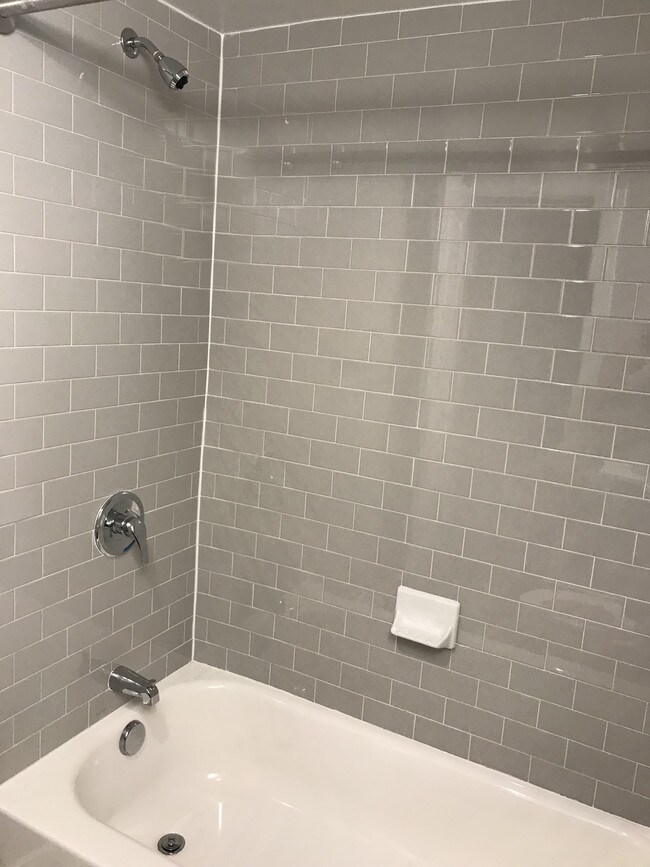 Patuxent Crossing, Lexington Park, MD 20653 - photo 7