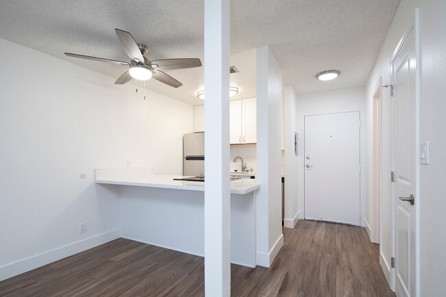 Villas at Carlsbad, Carlsbad, CA 92008 - photo 2