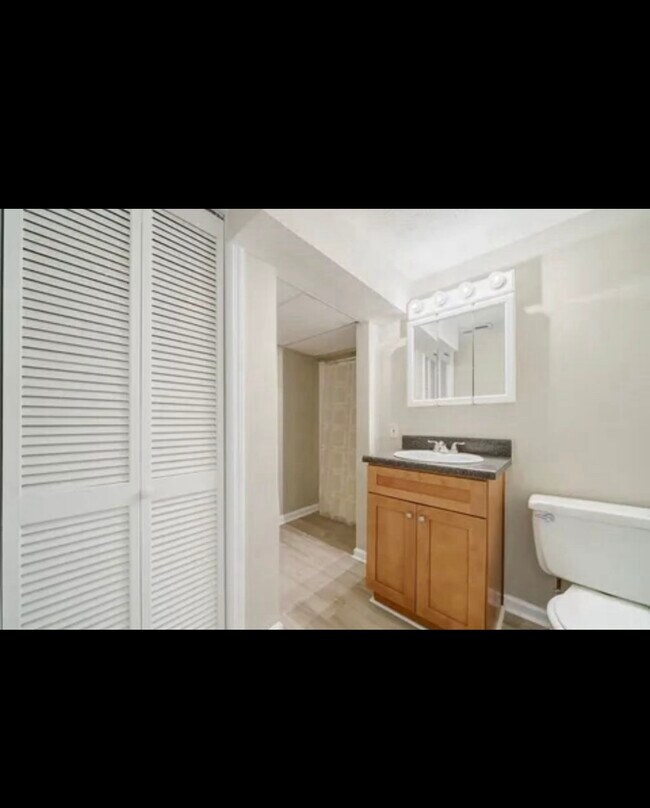 1090 New Haven Dr SW unit 1090B, Marietta, GA 30064 - photo 4