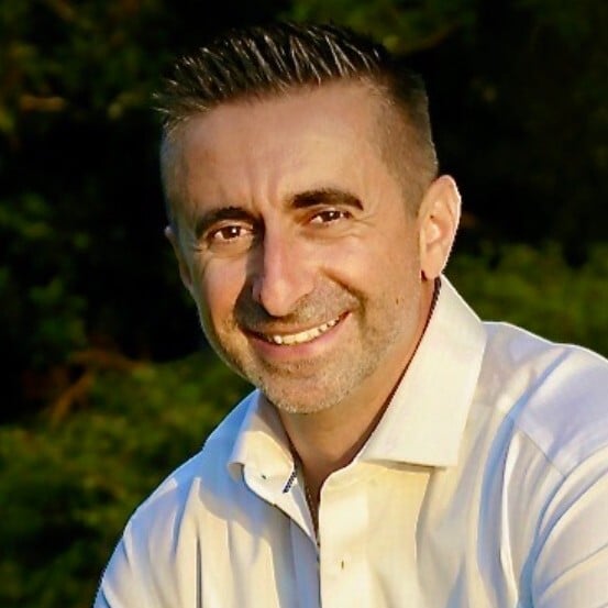 Antonio Passaro,  Jr.