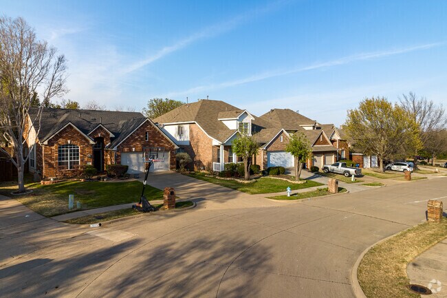 Homes in Corinth are mostly traditional brick houses with spacious built-in garages.