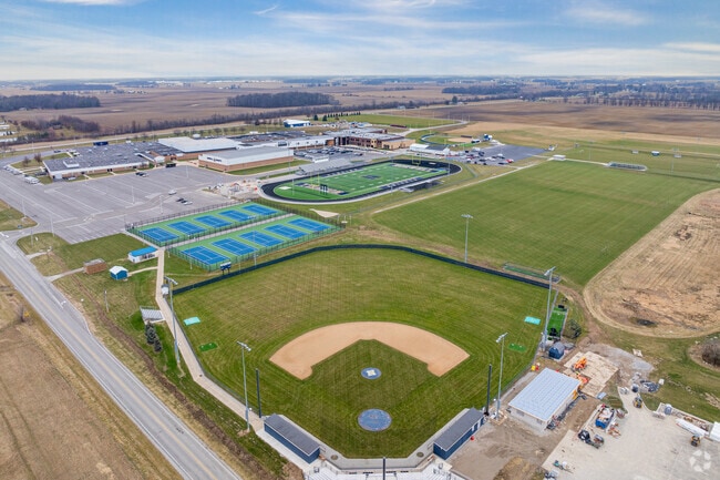 Norwell High School is in the town of Ossian.