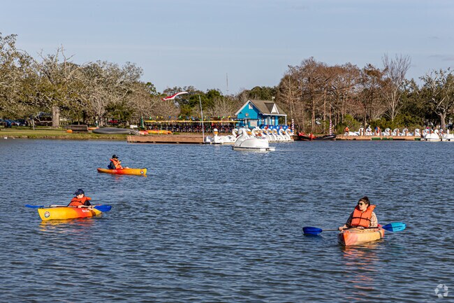 Kayakers in New Orleans City Park