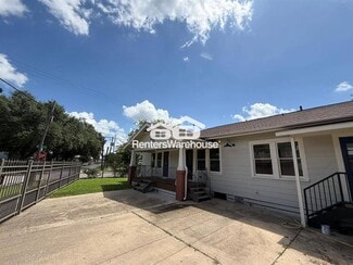 201 Drennan St, Houston, TX 77003