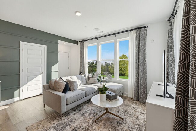 The Grey, The Tessa Plan unit 36396110, Raleigh, NC 27601 - photo 4