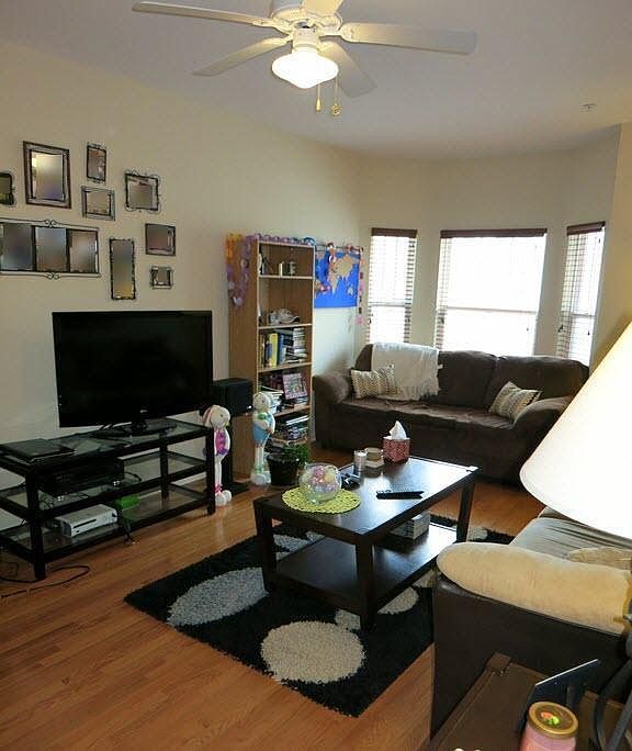 25587 Portico Ln Unit Condo, Novi, MI 48375