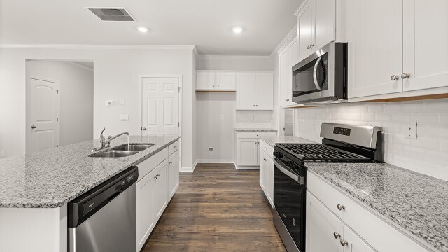 5455 Baybrook Cir, South Fulton, GA 30349 - photo 7