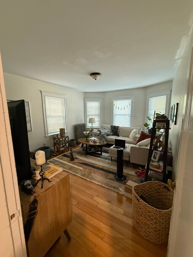 397 Broadway unit 5, Somerville, MA 02145 - photo 5