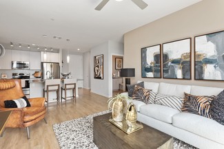 445 W Chandler Blvd, Chandler, AZ 85225