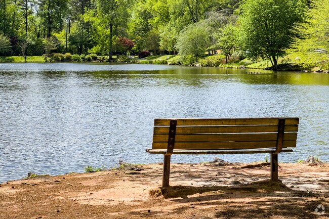 Bench Overlooking The Lake At Bess Walker Park In Avondale Estates