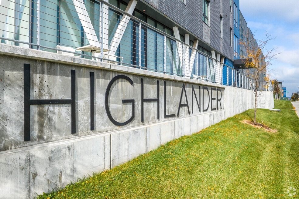 Highlander-Long School