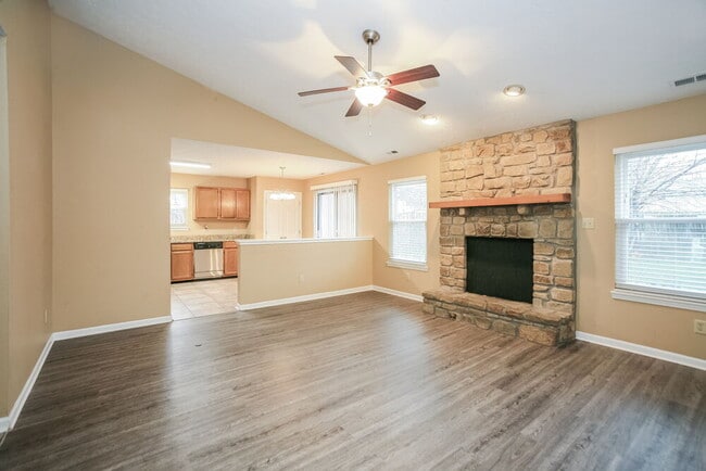 1451 Rebecca Ln, Franklin, IN 46131 - photo 5