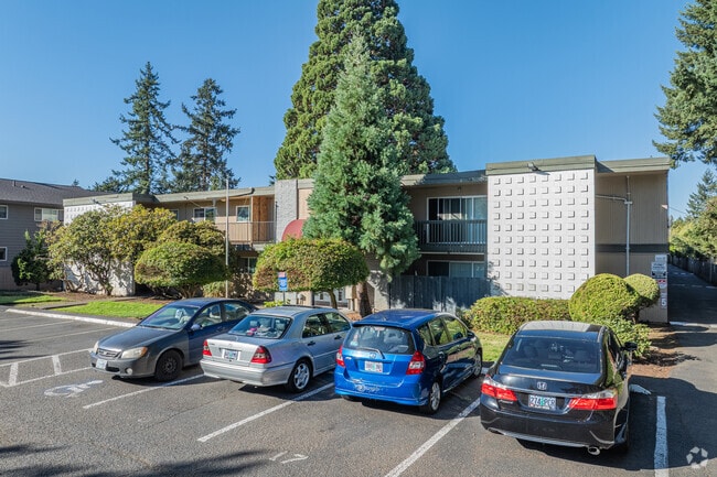 Imperial House, Portland, OR 97230 - photo 7