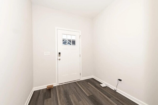 567 Marthas View Way, Wake Forest, NC 27587 - photo 7