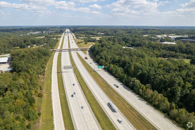 Major highways like I-85 and I-40 border the Vandalia neighborhood.
