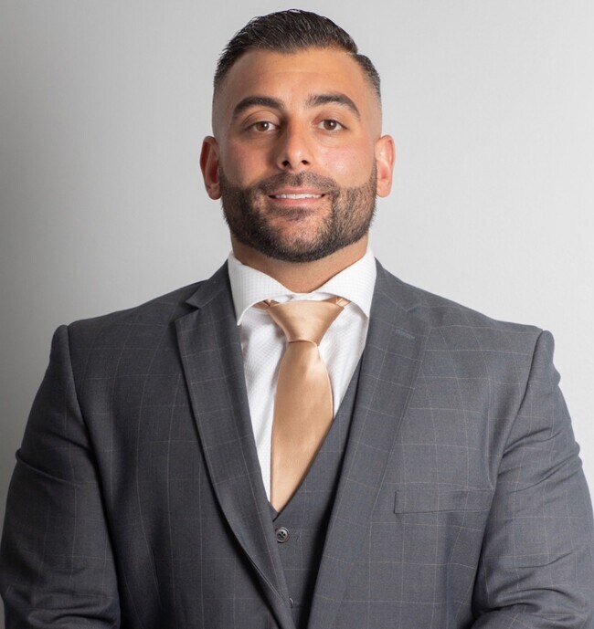 Agent Photo