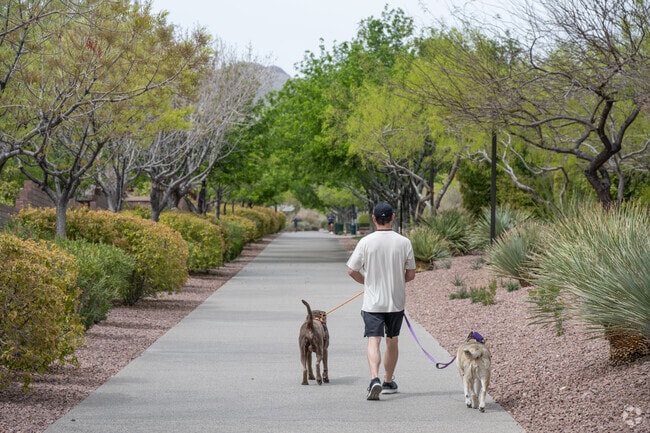 The Promenade is a garden and walking park with a tree-shaded half-mile trail in the heart of La Madre Foothills.