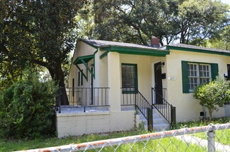 1235 E 55th St, Savannah, GA 31404