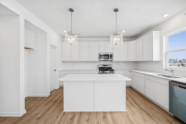 6042 Cedar Shade Way, Indianapolis, IN 46259 - photo 4