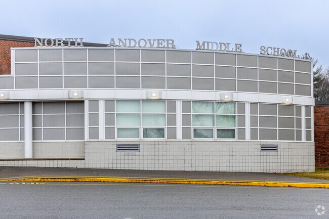Welcome to the North Andover Middle School in North Andover, MA.