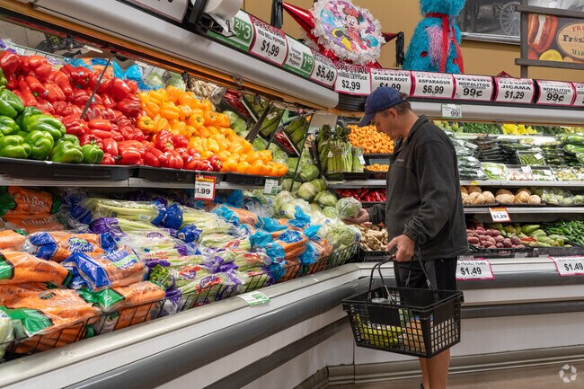 Frank’s Freshway Market is a frequent stop for Malta locals.
