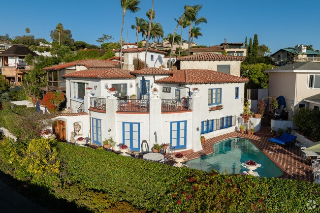 Custom two-story homes are common in Temple Hills’ hillside community.