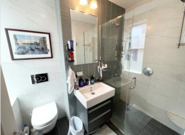 98 Myrtle St unit 6, Boston, MA 02114 - photo 5