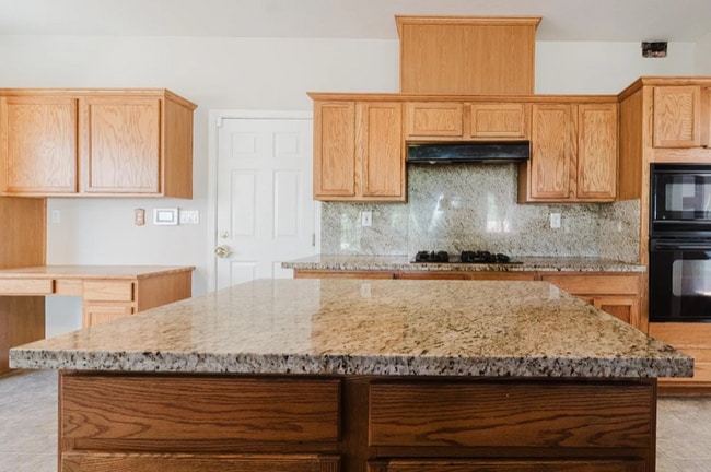 4255 E Morada Ln, Stockton, CA 95212 - photo 4