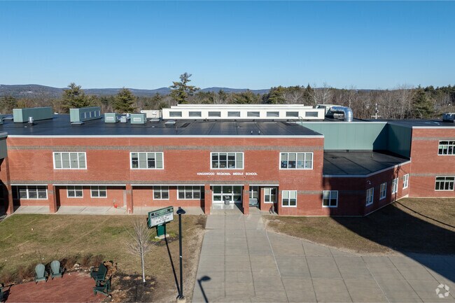 Kingswood Regional Middle School is a public school in Strafford County.