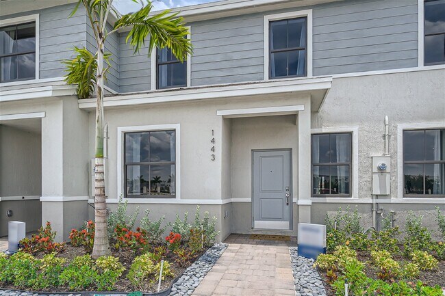 1431 NE 5th Ave unit 36207117, Florida City, FL 33034 - photo 4