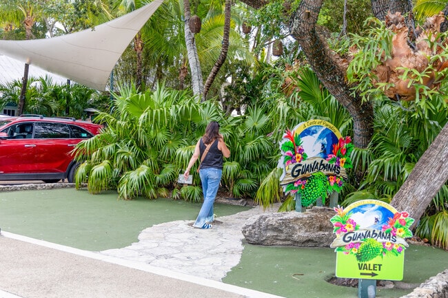 Guanabanas is an island-themed seafood restaurant featuring a tiki bar in Pennock Point.