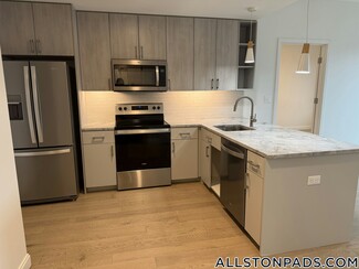 55 Brighton Ave Unit 305, Boston, MA 02134