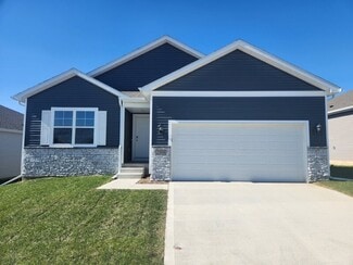 2508 Chan Dr, Adel, IA 50003