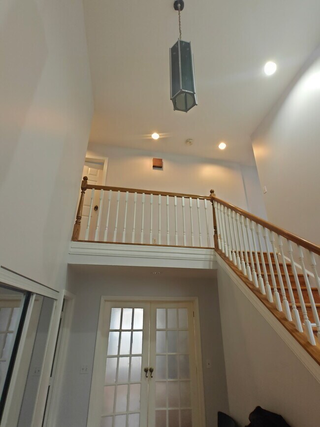 223 Springhouse Ln, Pittsburgh, PA 15238 - photo 3