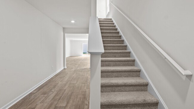 6598 Capstone Ct, Rural Hall, NC 27045 - photo 3