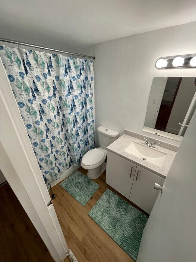 Four Ambassadors Condominiums unit 1423, Miami, FL 33131 - photo 2