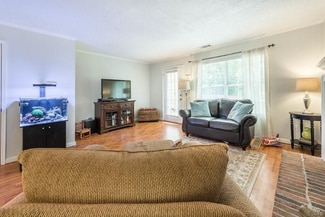 5036 Laurel Bridge Dr SE, Smyrna, GA 30082