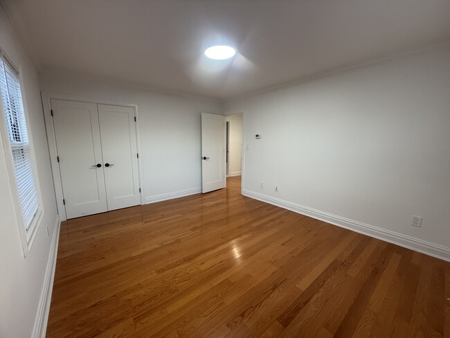 260 Gainsborg Ave E unit 2, West Harrison, NY 10604 - photo 4