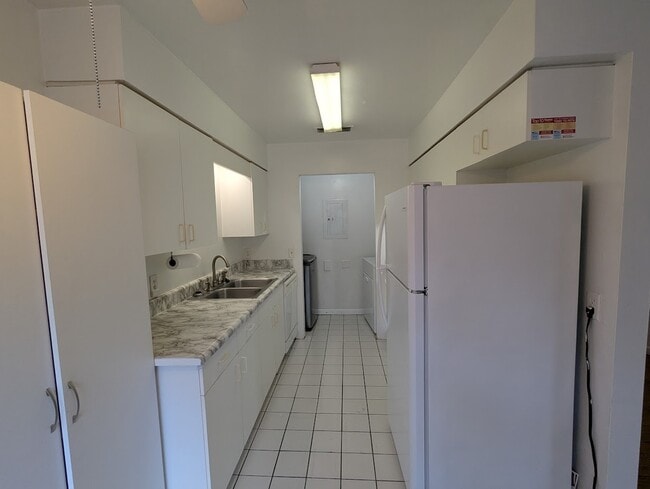 3600 SW 23rd St unit 21, Gainesville, FL 32608 - photo 6