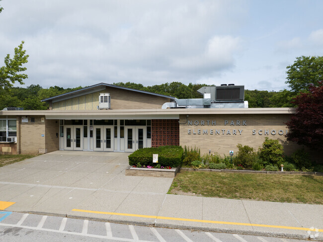 The front entrance to North Park Elementary School in Hyde Park.