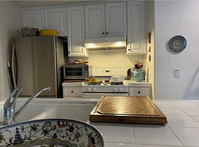 5552 Foxtail Loop unit Granny Flatt, Carlsbad, CA 92010 - photo 4