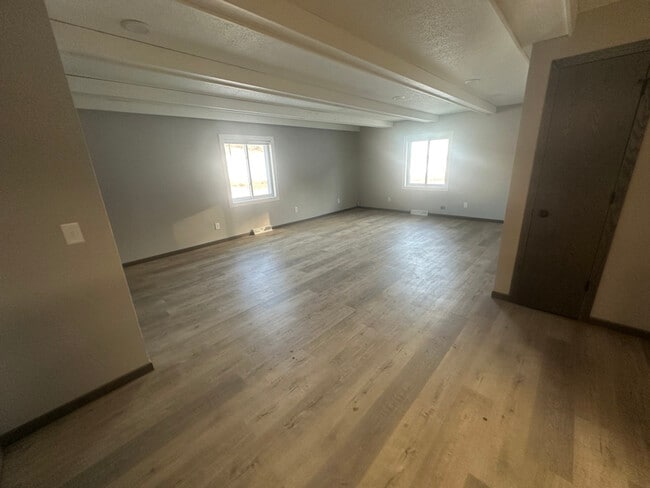 N21357 Glodowski Rd unit 1, Arcadia, WI 54612 - photo 2