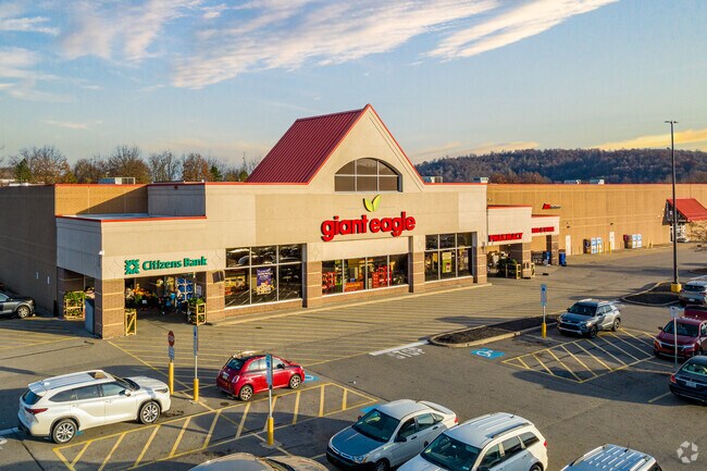 Vandergrift residents don't have to travel far to find a Giant Eagle for groceries.