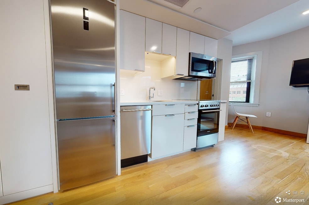 8 Story St, Cambridge, MA 02138 - photo 1