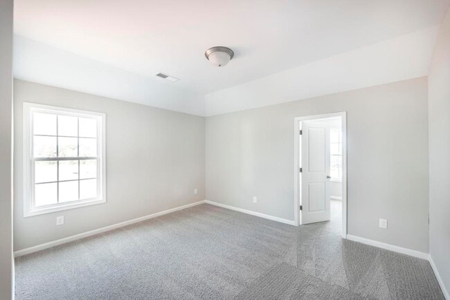 201 Bald Cypress Dr 31.jpg