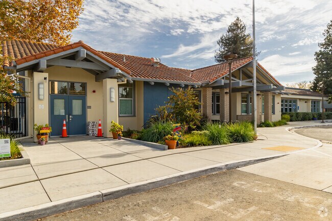 Gabriela Mistral Elementary School offers a variety of classes across several buildings.